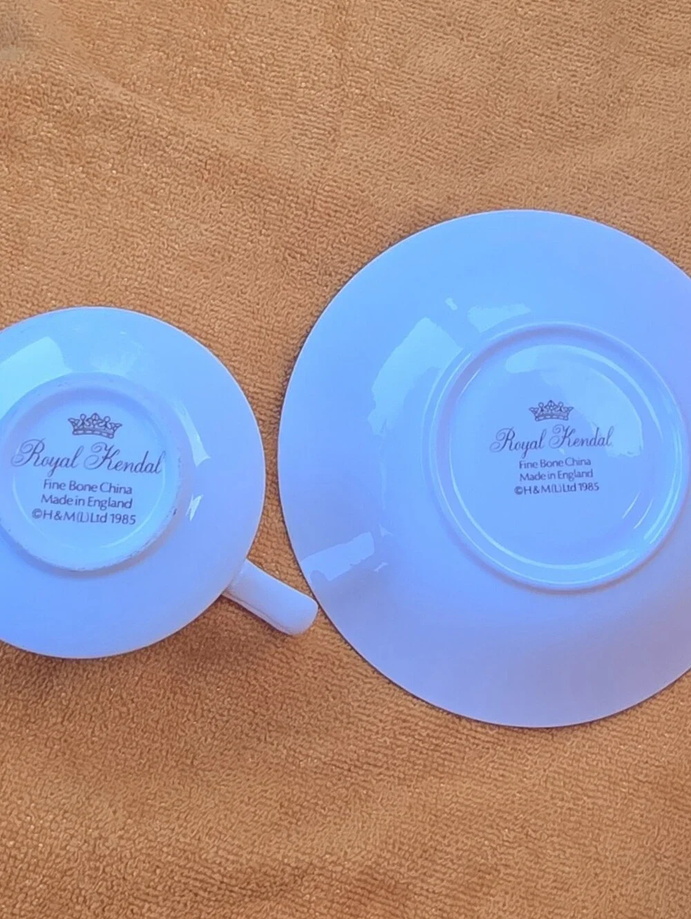 Vintage Royal Kendal Taltos Fortune Teller Tea Leaf Cup & Saucer Zodiac